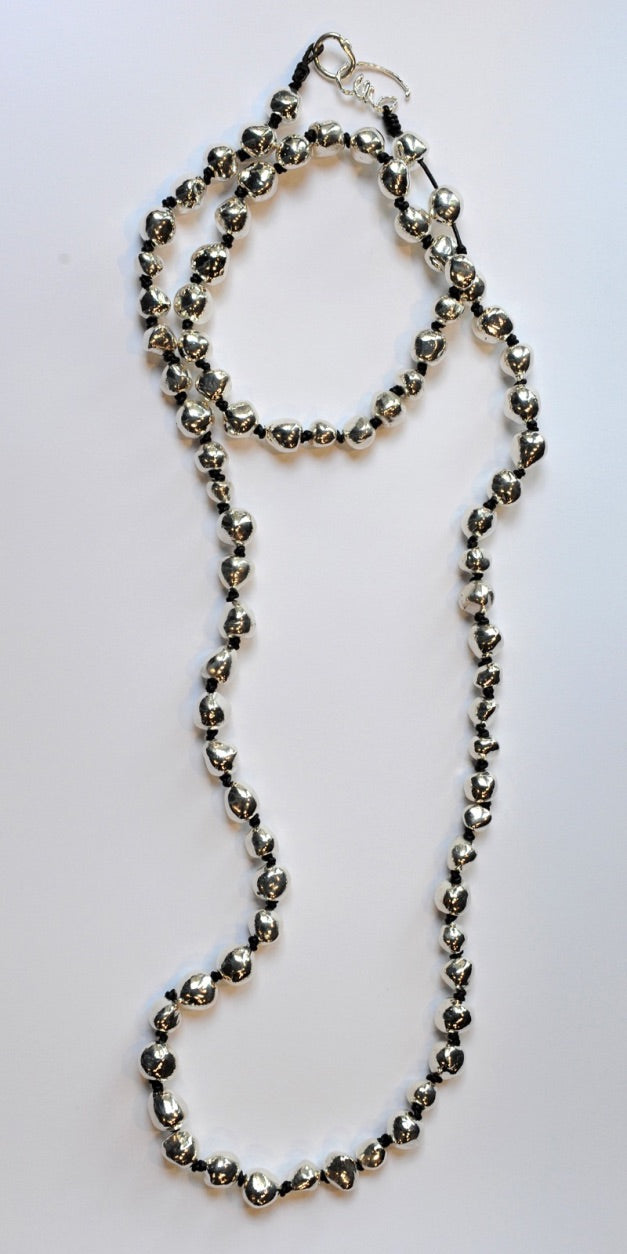 Collana Boules in resina argentata a spessore con argento puro